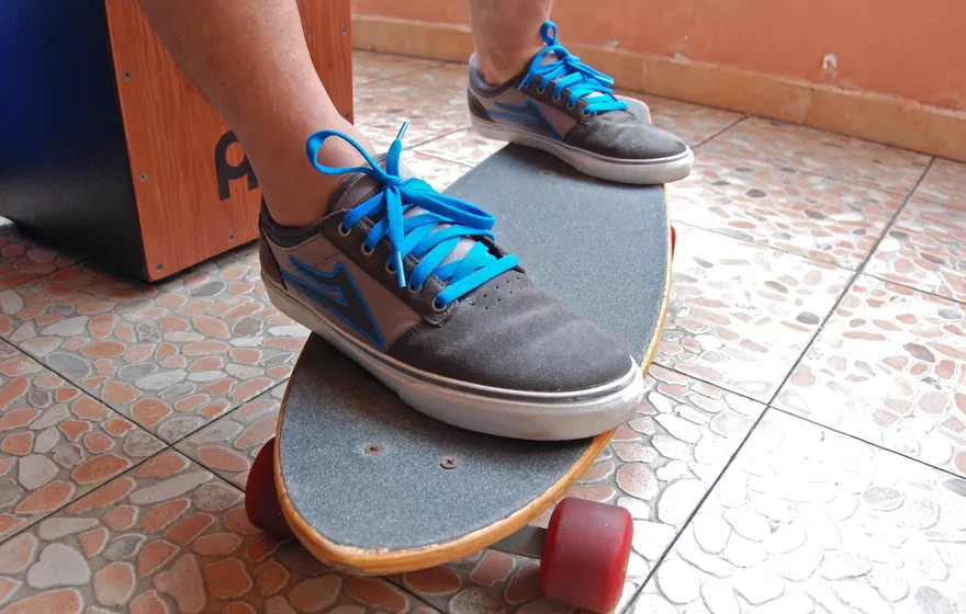 Como substituir os rolamentos do skate